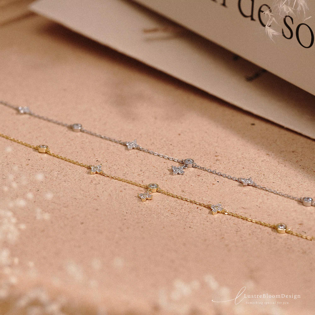 Dainty Flower Diamond Necklace, Sterling Silver Floral Necklace, Minimalist Gold Necklace for Women, Bridesmaid Gift for Her, Birthday Gift
