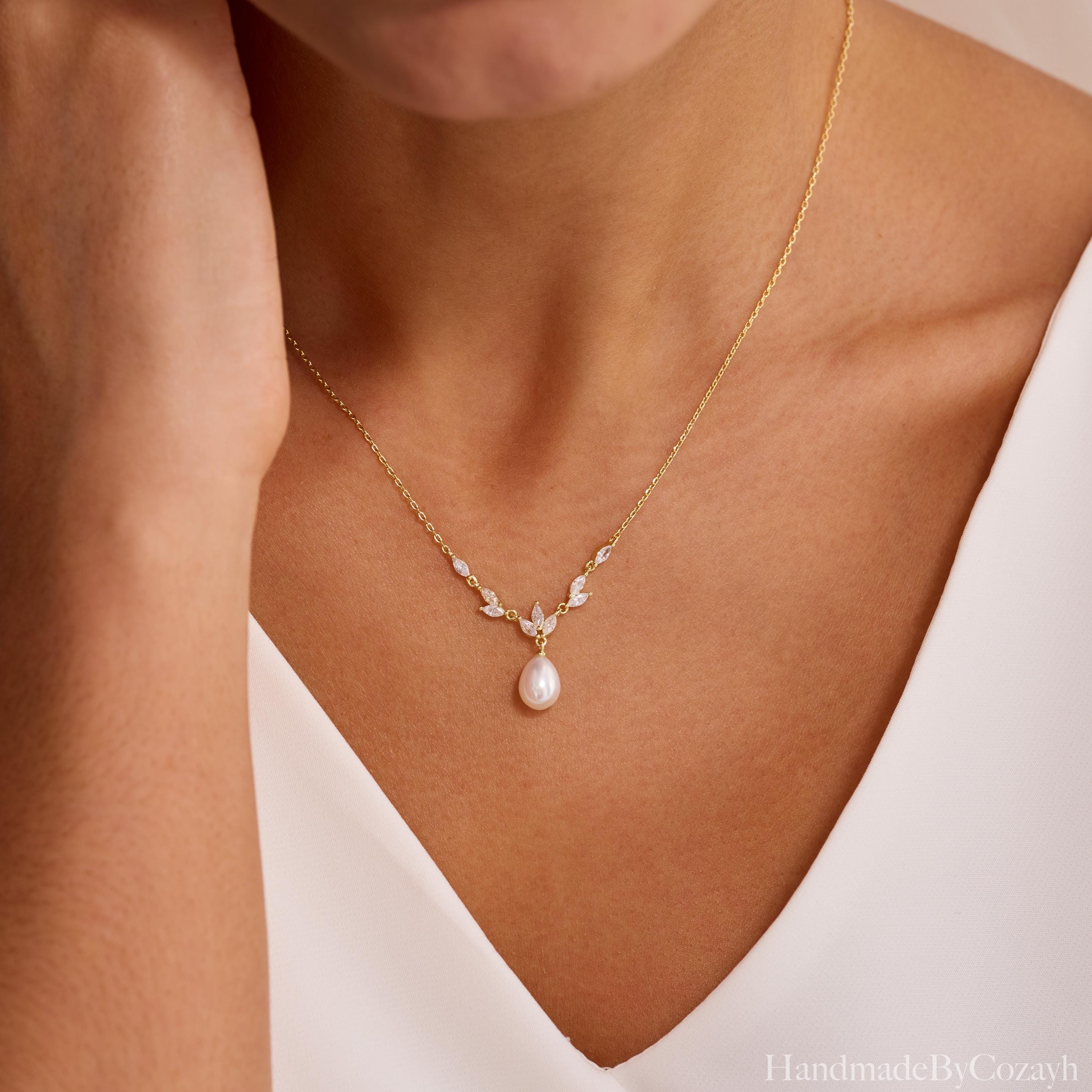 Minimalist Freshwater Pearl Jewelry Set, Leaf Diamond Pearl Necklace, Wedding Jewelry Set, Bridal Earrings, Bridesmaid Gift, Gift for Her